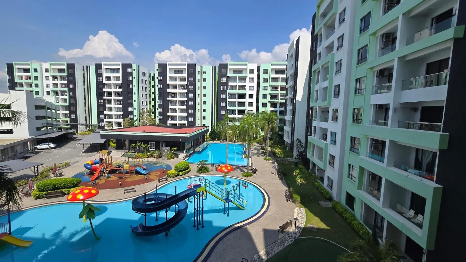 Apartamento Manhattan Condomium Water Park Land @ Ipoh