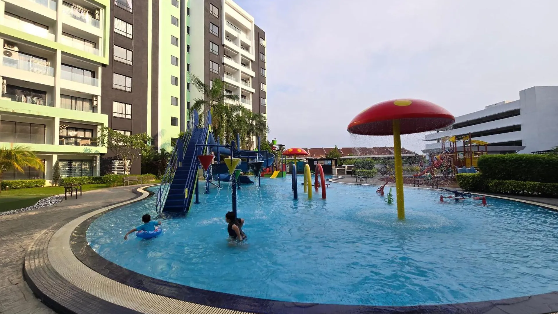 Apartamento Manhattan Condomium Water Park Land @ Ipoh